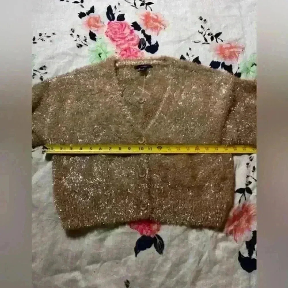 NWOT Forever 21 Metallic Knit‎ Crop Cardigan Women's Size Medium Tan Sparkle - Picture 6 of 9